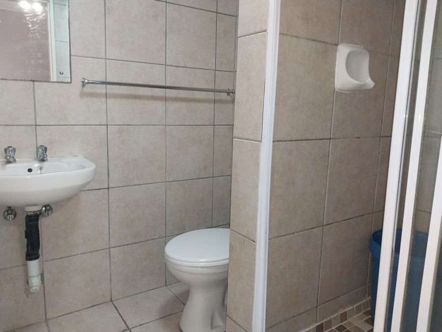 2 Bedroom Property for Sale in Auckland Park Gauteng