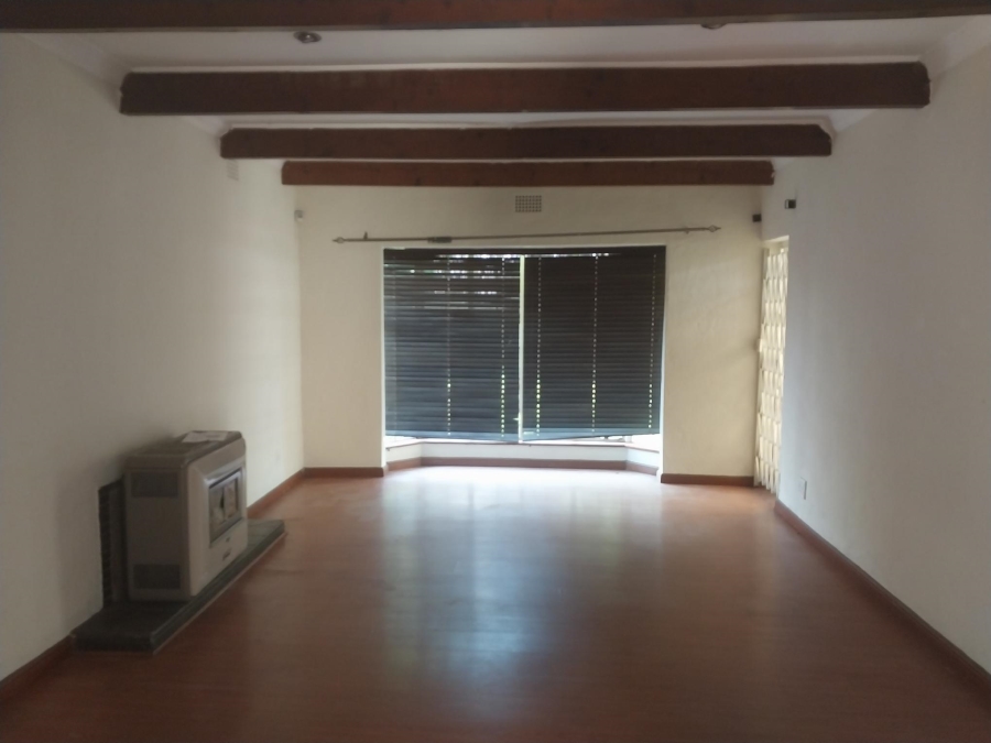 To Let 3 Bedroom Property for Rent in Mondeor Gauteng
