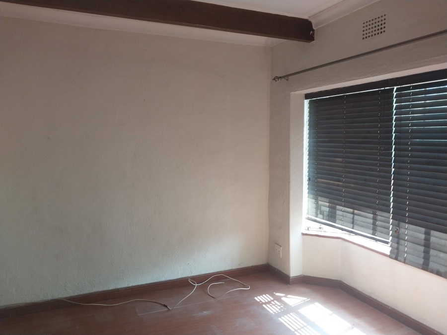 To Let 3 Bedroom Property for Rent in Mondeor Gauteng