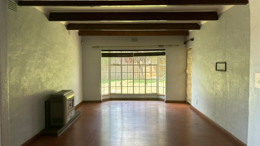 To Let 3 Bedroom Property for Rent in Mondeor Gauteng