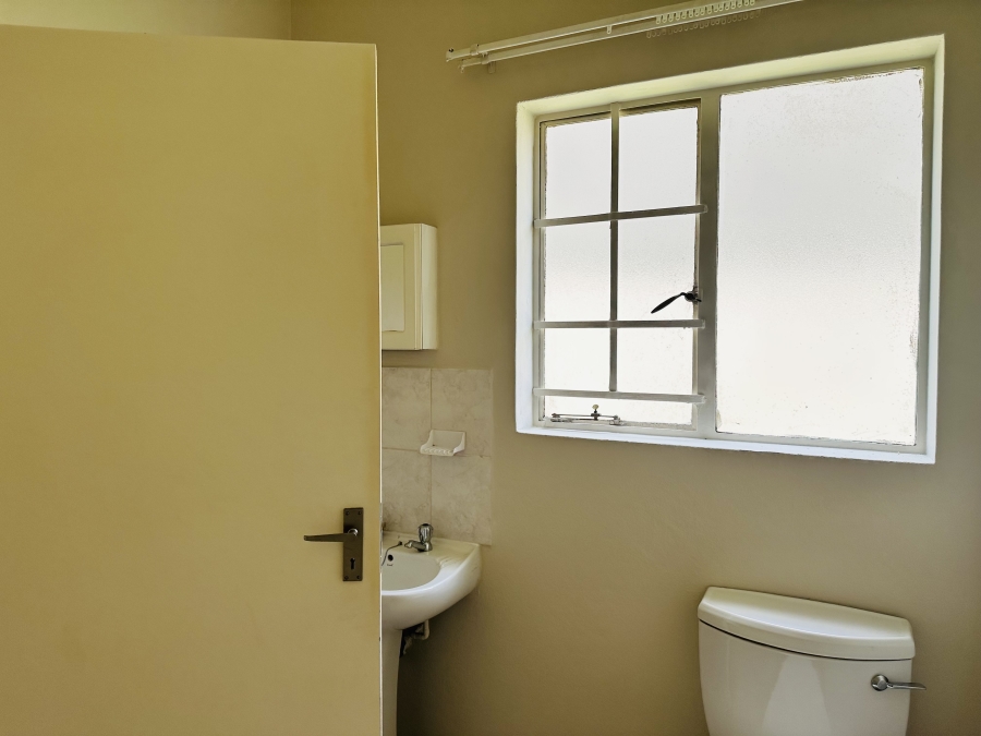 2 Bedroom Property for Sale in Brentwood Park Gauteng