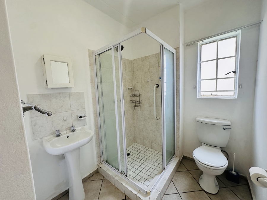 2 Bedroom Property for Sale in Brentwood Park Gauteng