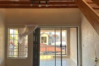 To Let 2 Bedroom Property for Rent in Noordwyk Gauteng