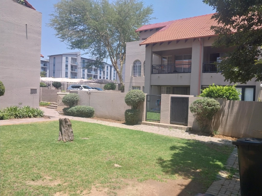 To Let 3 Bedroom Property for Rent in Noordwyk Gauteng