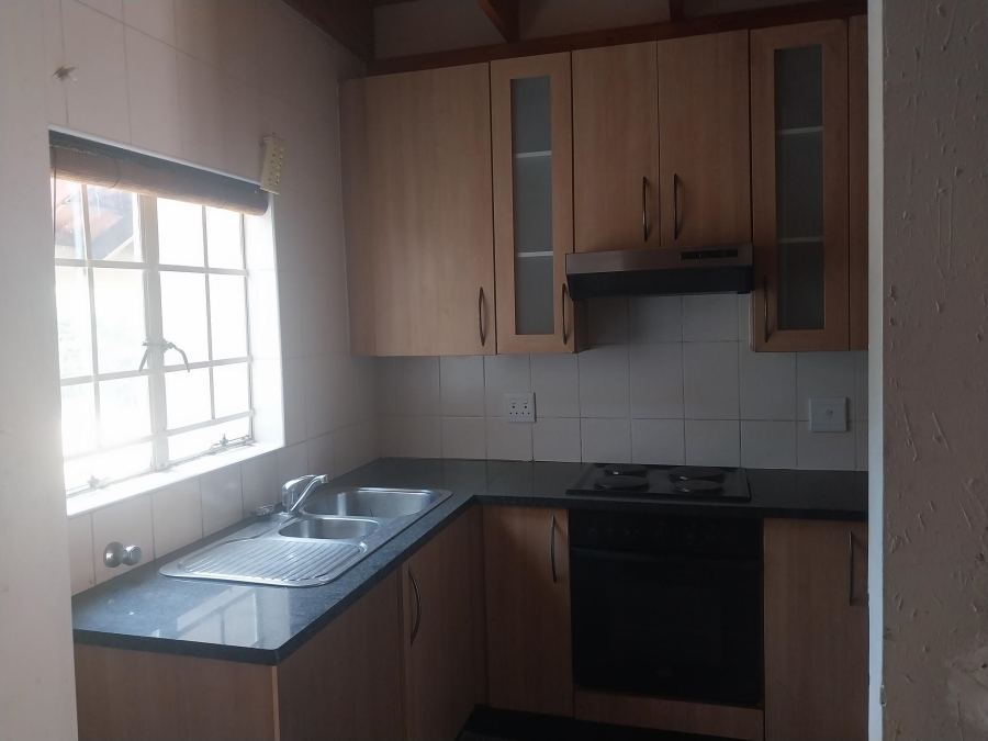 To Let 3 Bedroom Property for Rent in Noordwyk Gauteng