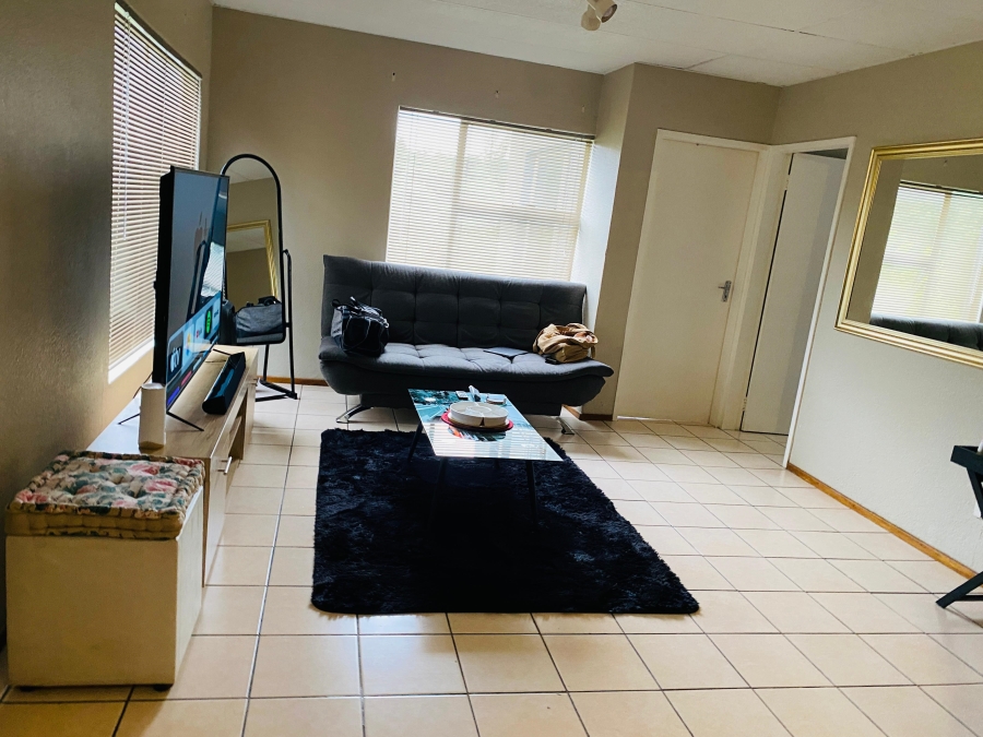 To Let 3 Bedroom Property for Rent in Westdene Gauteng