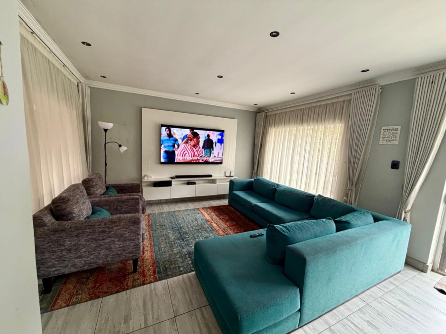 4 Bedroom Property for Sale in Eldoraigne Gauteng