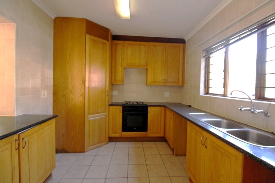 To Let 3 Bedroom Property for Rent in Edenburg Gauteng