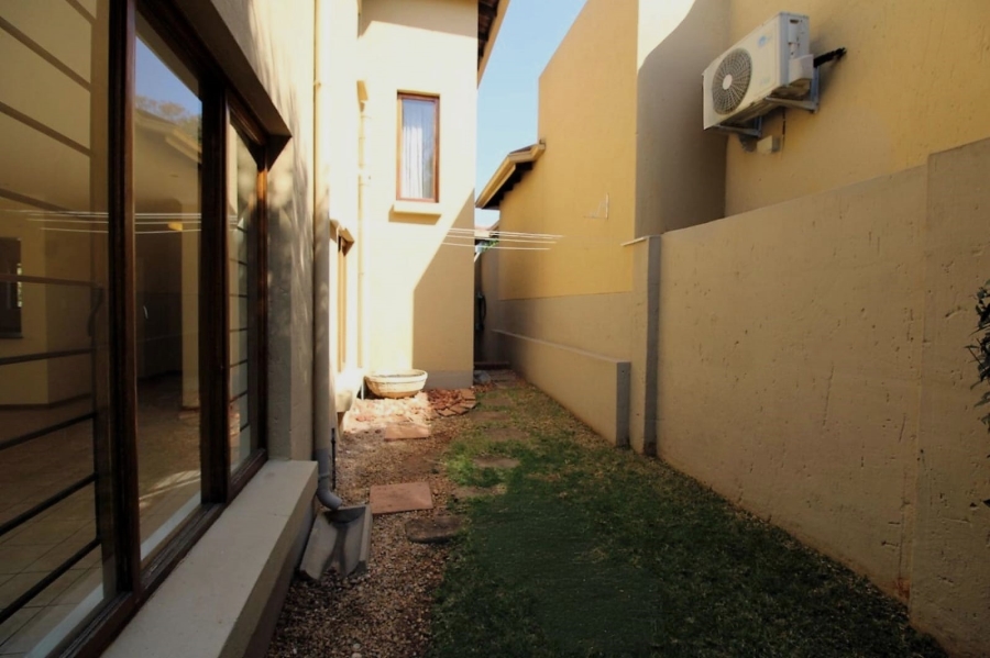 To Let 3 Bedroom Property for Rent in Edenburg Gauteng