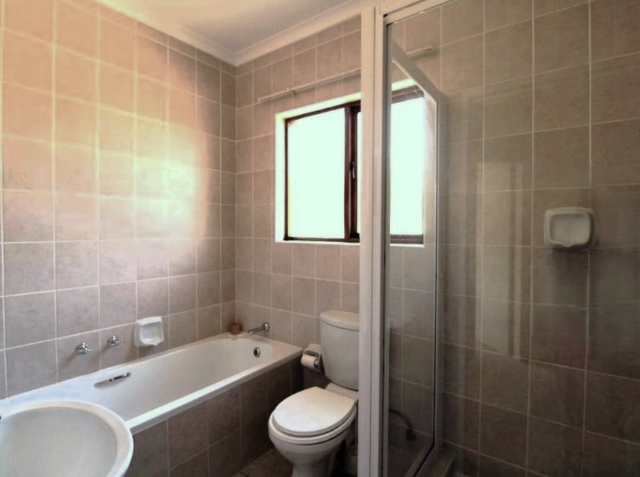 To Let 3 Bedroom Property for Rent in Edenburg Gauteng