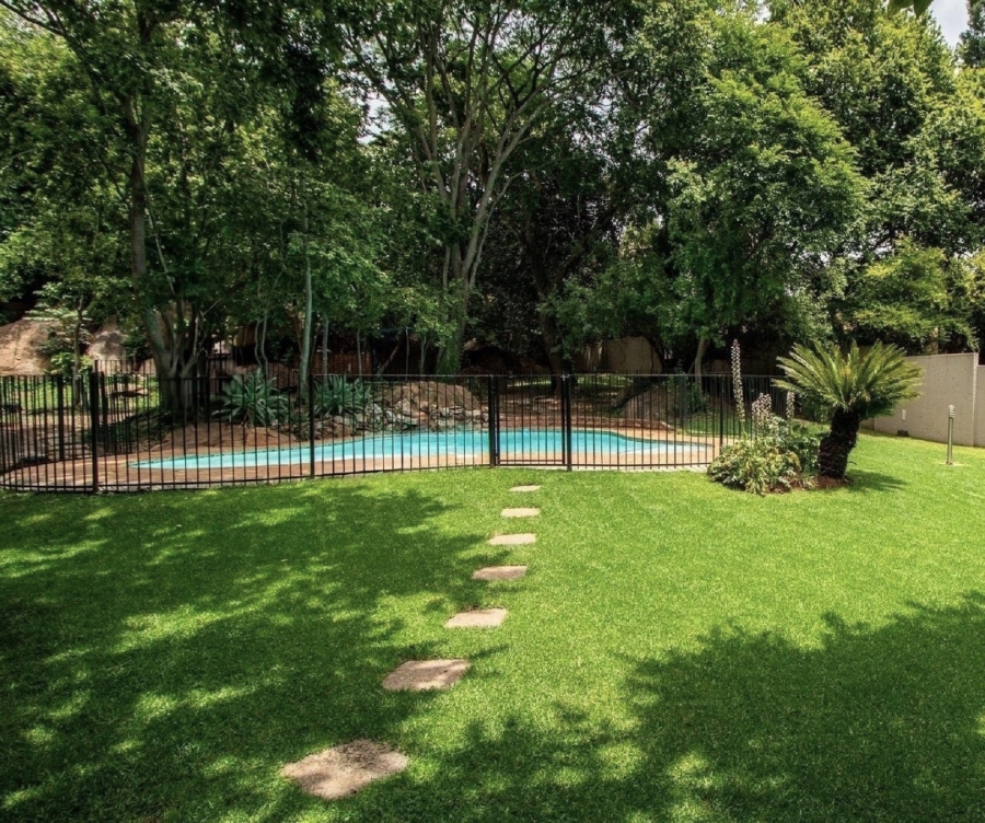 To Let 3 Bedroom Property for Rent in Edenburg Gauteng