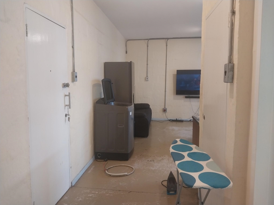 1 Bedroom Property for Sale in Johannesburg Central Gauteng