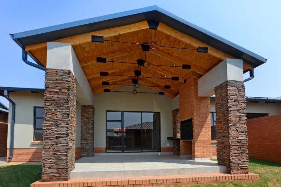 3 Bedroom Property for Sale in Six Fountains Residential Estate Gauteng