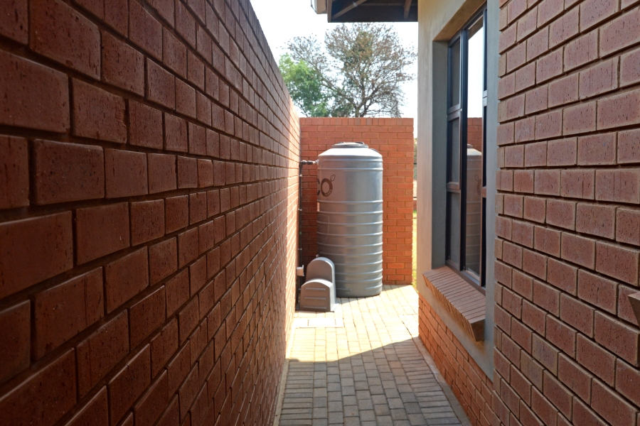 3 Bedroom Property for Sale in Six Fountains Residential Estate Gauteng