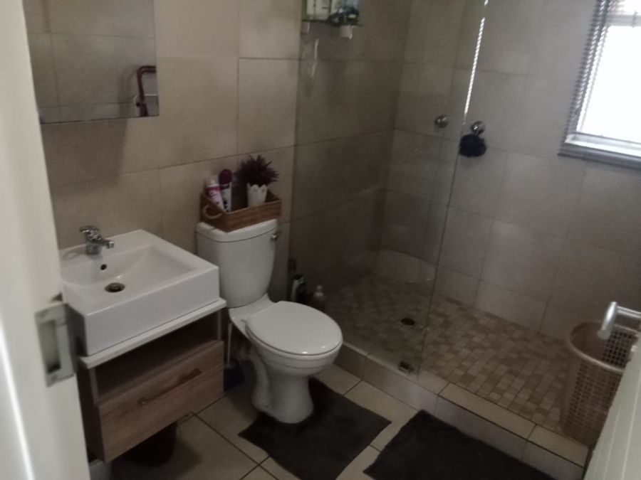 2 Bedroom Property for Sale in Montana Gauteng