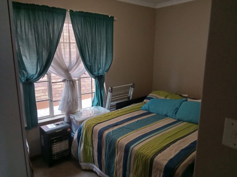 3 Bedroom Property for Sale in Magalieskruin Gauteng