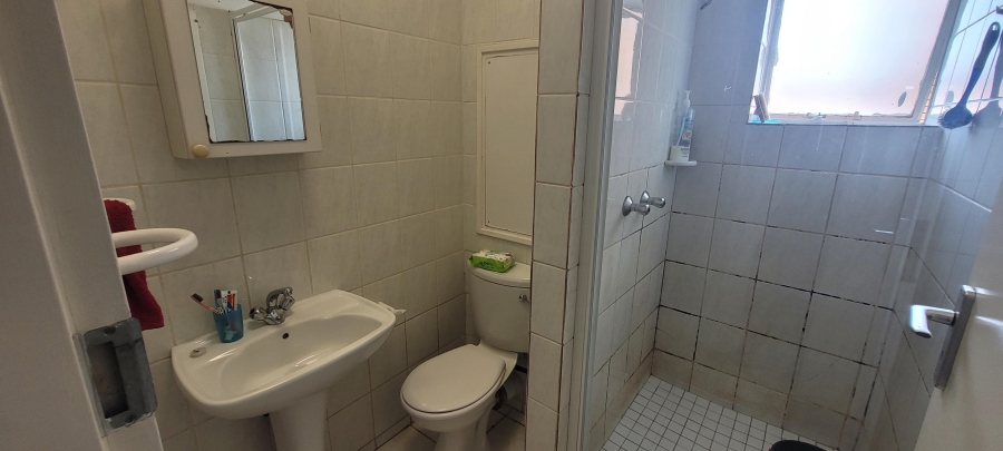 2 Bedroom Property for Sale in Waterkloof Glen Gauteng