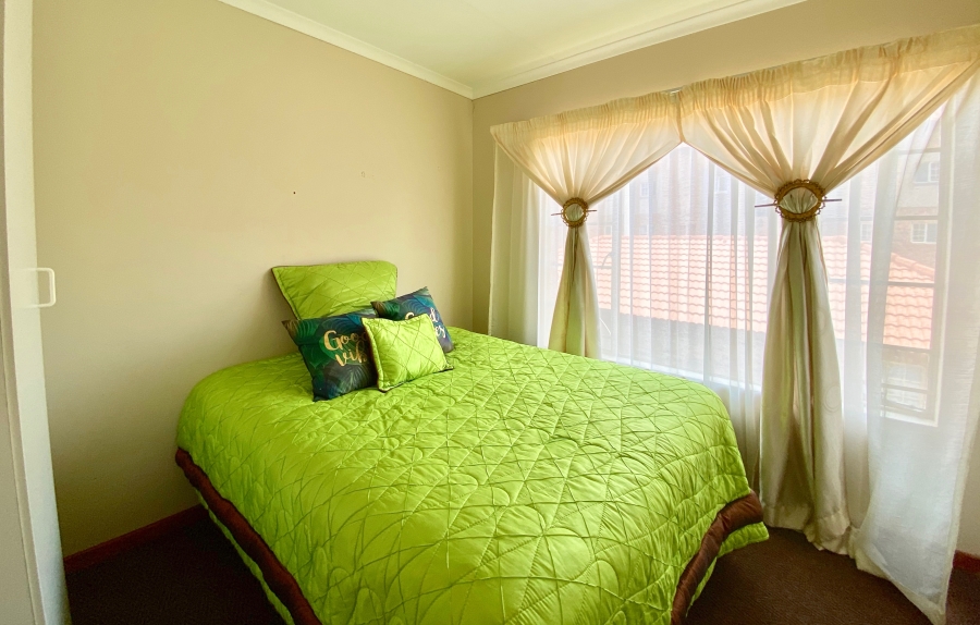 To Let 3 Bedroom Property for Rent in Hazeldean Gauteng