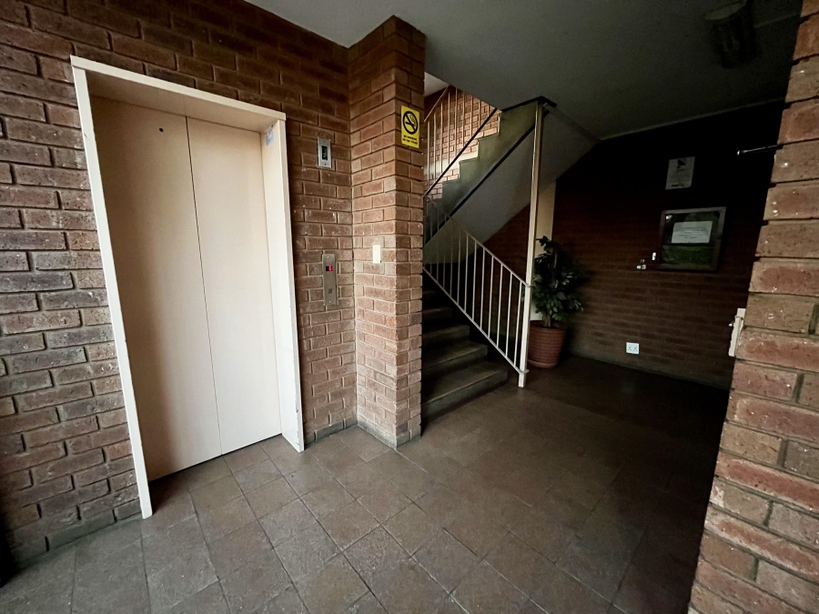 2 Bedroom Property for Sale in Wonderboom South Gauteng