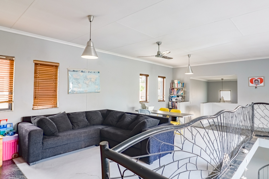 4 Bedroom Property for Sale in Willow Acres Gauteng