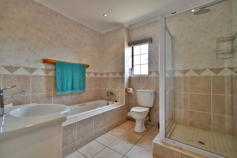 3 Bedroom Property for Sale in Moreleta Park Gauteng