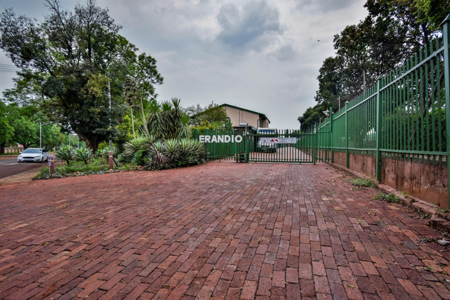 3 Bedroom Property for Sale in Sinoville Gauteng