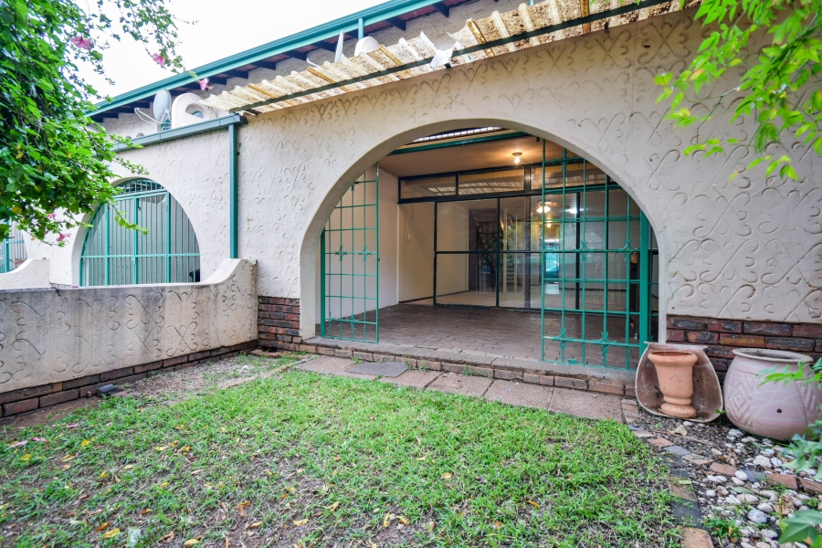 3 Bedroom Property for Sale in Sinoville Gauteng