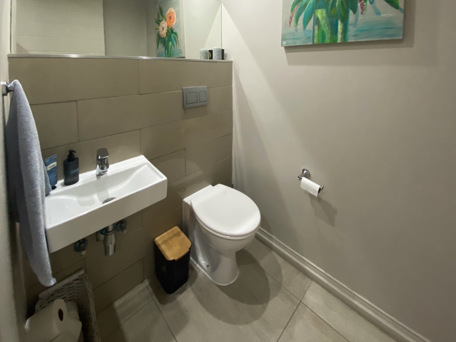 2 Bedroom Property for Sale in Menlo Park Gauteng