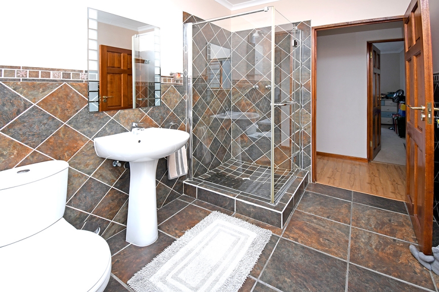 3 Bedroom Property for Sale in Broadacres Gauteng