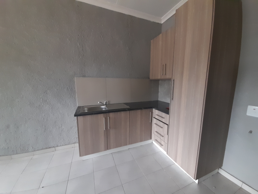 To Let 2 Bedroom Property for Rent in Vanderbijlpark CE 2 Gauteng