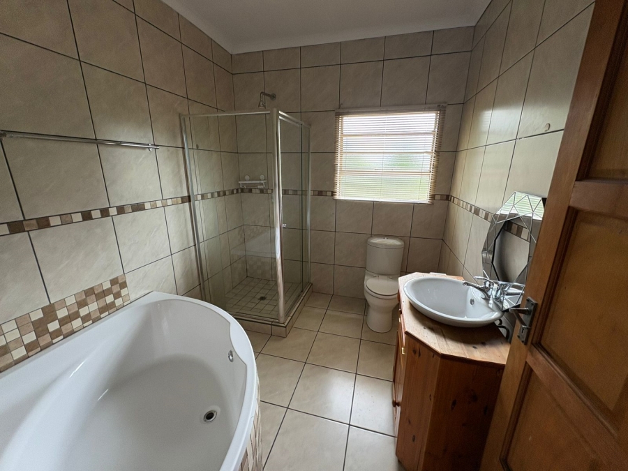 To Let 3 Bedroom Property for Rent in Mantevrede Gauteng