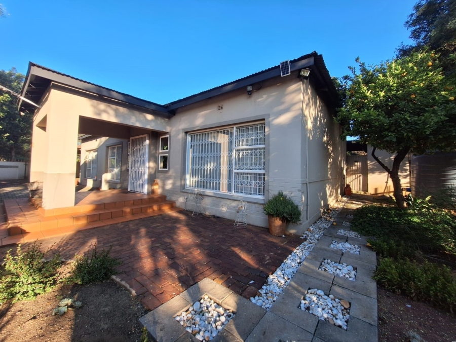 3 Bedroom Property for Sale in Rensburg Gauteng