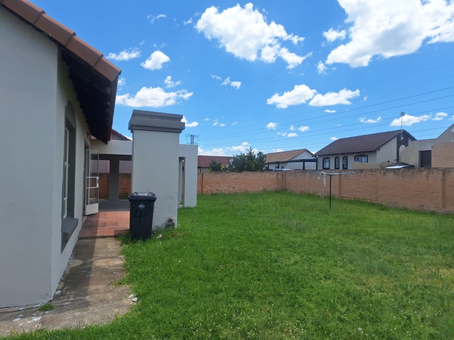 2 Bedroom Property for Sale in Bergsig Gauteng