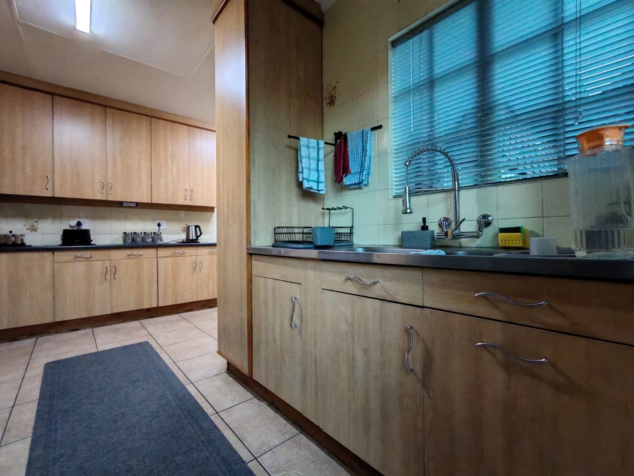 3 Bedroom Property for Sale in Three Rivers Proper Gauteng