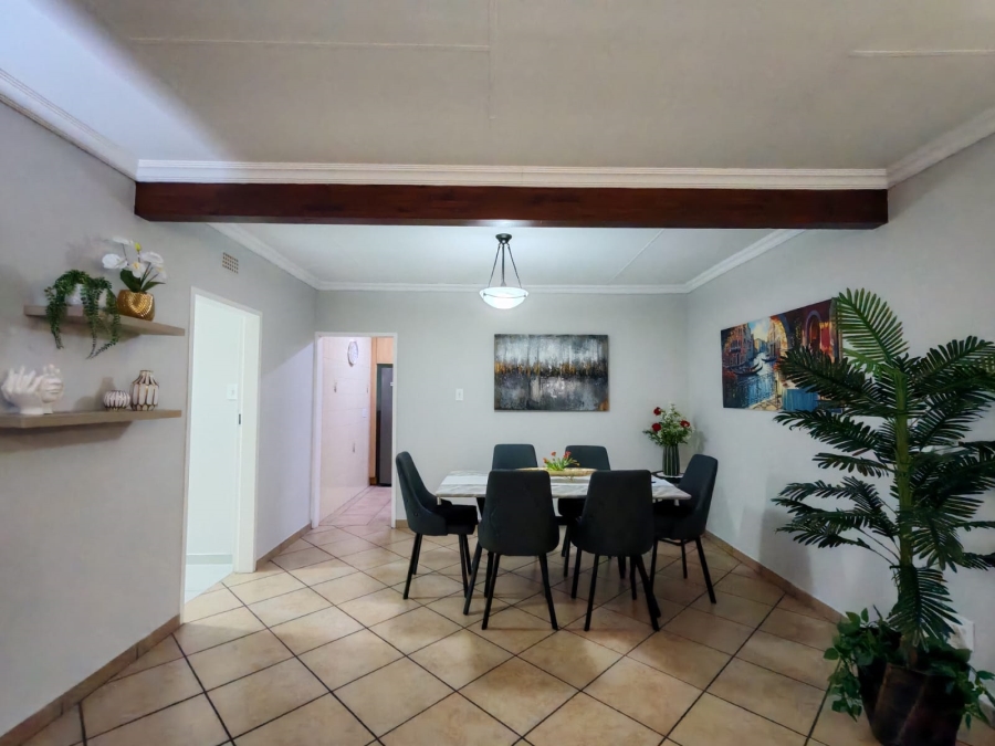 3 Bedroom Property for Sale in Three Rivers Proper Gauteng