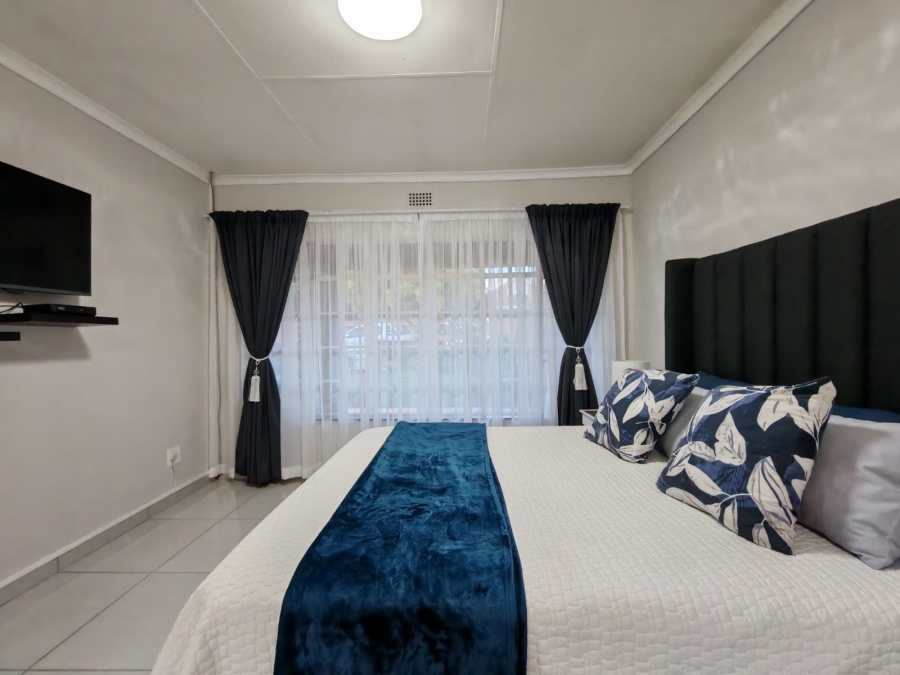 3 Bedroom Property for Sale in Three Rivers Proper Gauteng