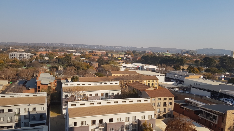 1 Bedroom Property for Sale in Hatfield Gauteng