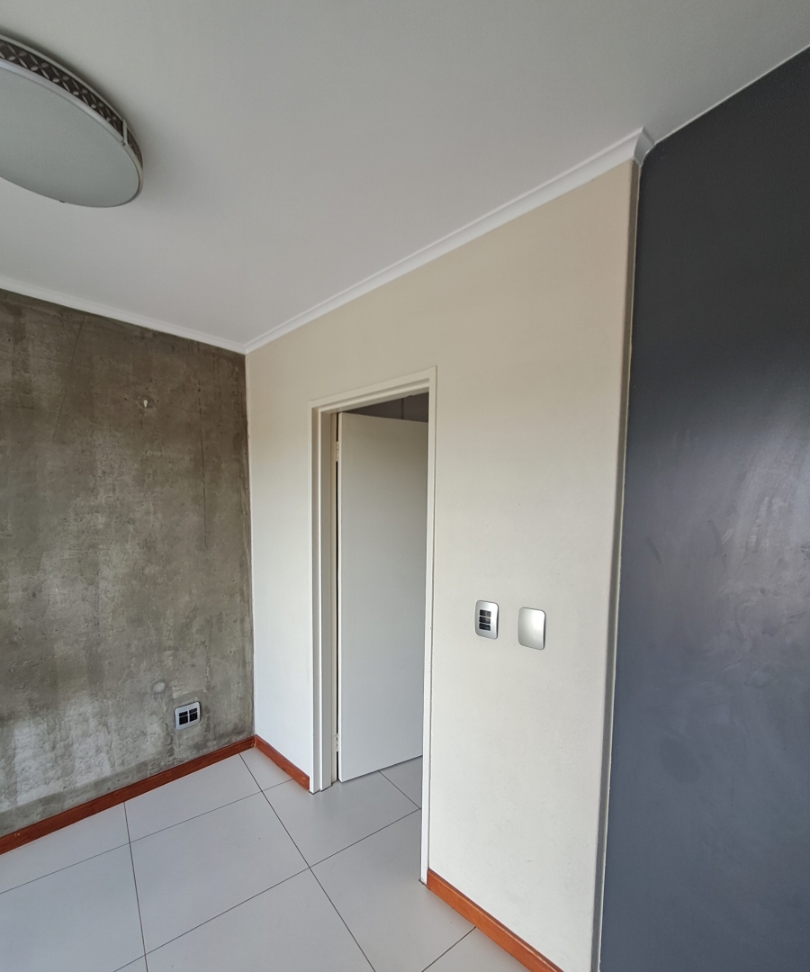 1 Bedroom Property for Sale in Hatfield Gauteng