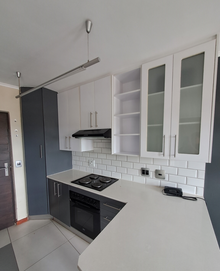 1 Bedroom Property for Sale in Hatfield Gauteng