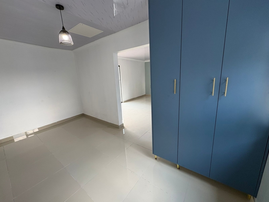 1 Bedroom Property for Sale in Vanderbijlpark CE 2 Gauteng