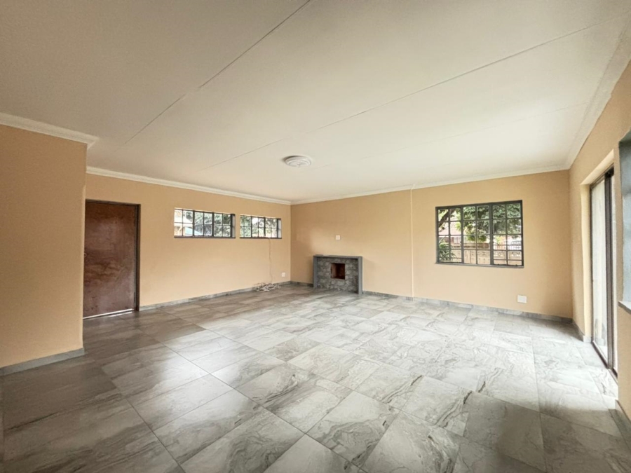 3 Bedroom Property for Sale in Vanderbijlpark CW 5 Gauteng