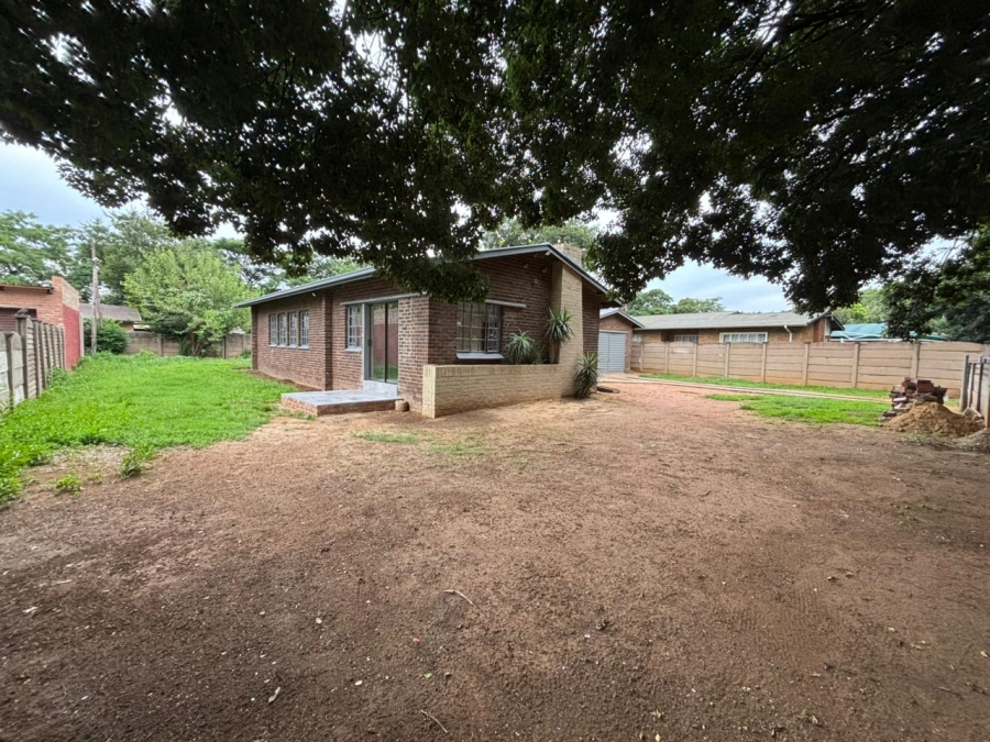 3 Bedroom Property for Sale in Vanderbijlpark CW 5 Gauteng