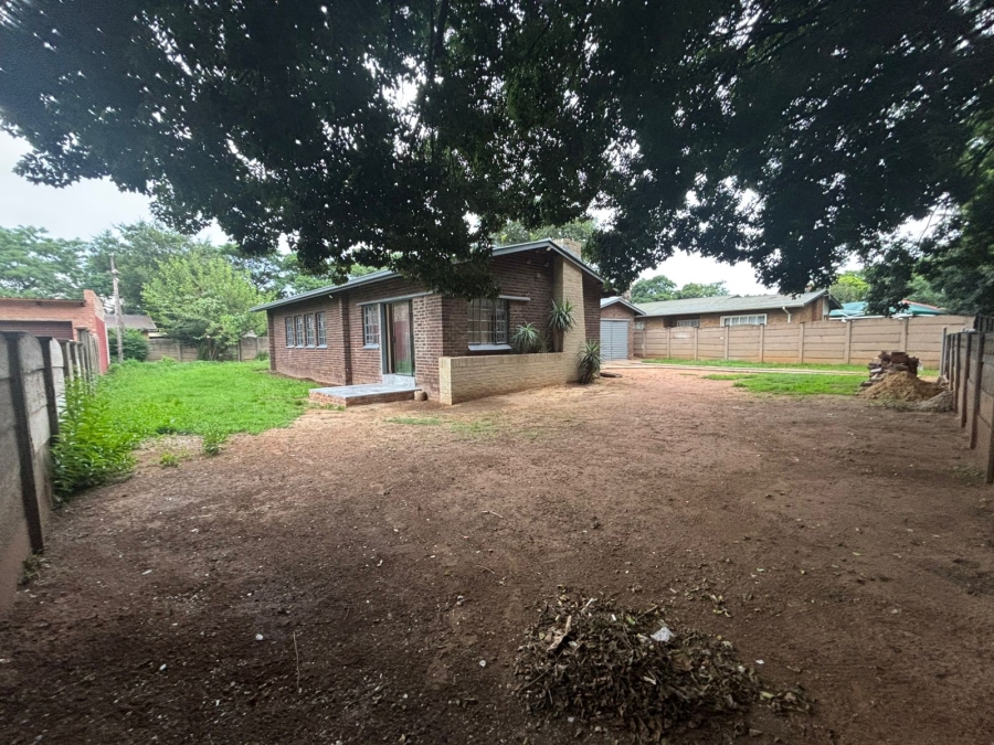 3 Bedroom Property for Sale in Vanderbijlpark CW 5 Gauteng
