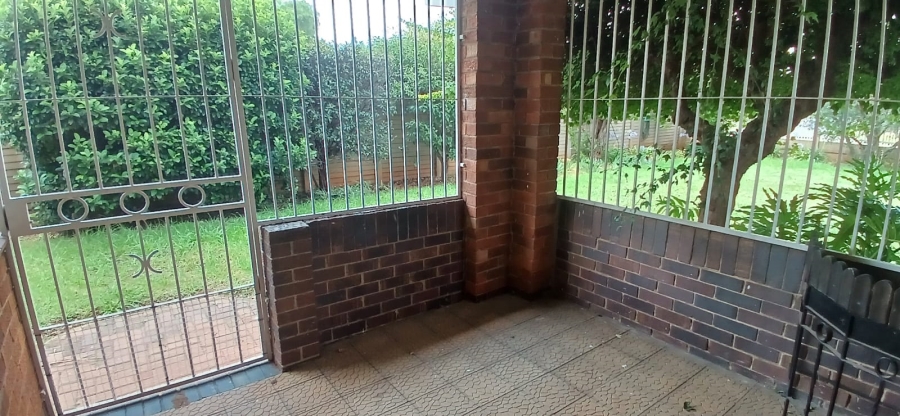 To Let 3 Bedroom Property for Rent in Duncanville Gauteng