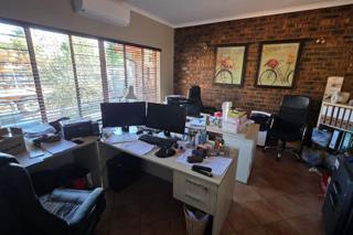 4 Bedroom Property for Sale in Doornpoort Gauteng