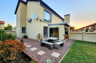 2 Bedroom Property for Sale in Annlin Gauteng