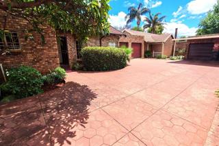 3 Bedroom Property for Sale in Sinoville Gauteng