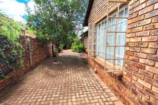 3 Bedroom Property for Sale in Sinoville Gauteng