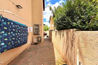 2 Bedroom Property for Sale in Annlin Gauteng