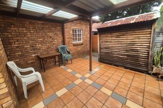 2 Bedroom Property for Sale in Theresa Park Gauteng